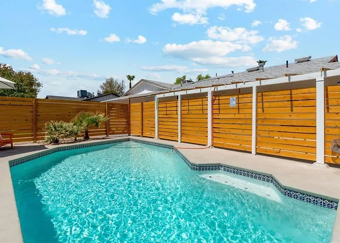 Gorgeous With A Pool Tempe